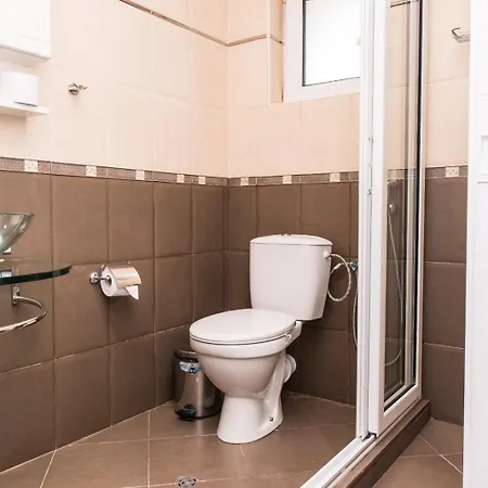 Holiday home Kuni - Salty Pool & Panorama Balchik